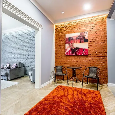Exclusive In The Heart Of Apartament Mińsk